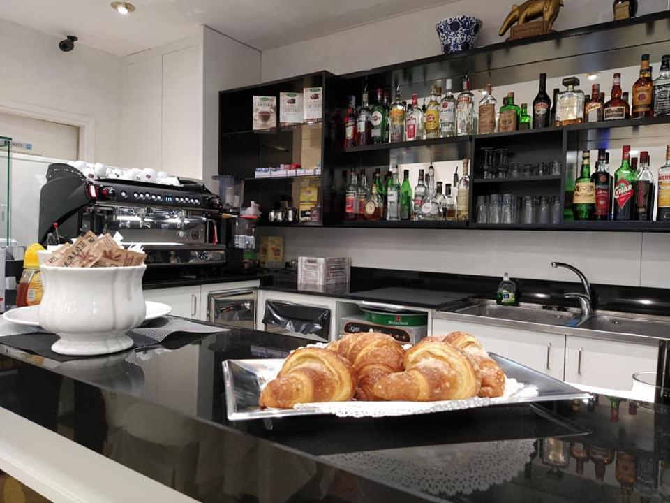 Hotel Fortuna San Bartolomeo Al Mare Εξωτερικό φωτογραφία